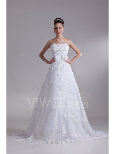 Lace Sweetheart Sweep Train A-line Embroidered Wedding Dress