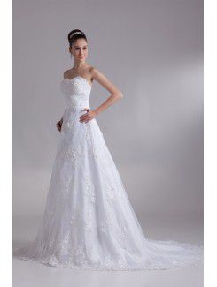 Lace Sweetheart Sweep Train A-line Embroidered Wedding Dress