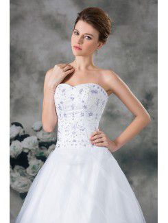 Organza Sweetheart Floor Length A-line Embroidered Wedding Dress