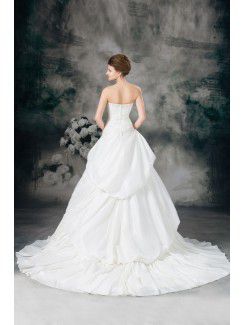 Taffeta Scoop Chapel Train A-line Embroidered Wedding Dress