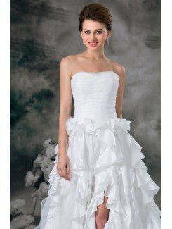 Taffeta Sweetheart Sweep Train A-line Wedding Dress