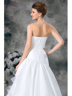 Taffeta Strapless Sweep Train A-line Embroidered Wedding Dress