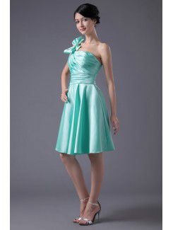 Satin One-Shoulder A-line Knee-Length Bow Cocktail Dress