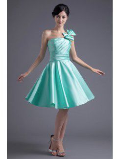 Satin One-Shoulder A-line Knee-Length Bow Cocktail Dress