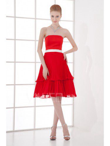 Chiffon Strapless A-line Knee-length Sash Cocktail Dress