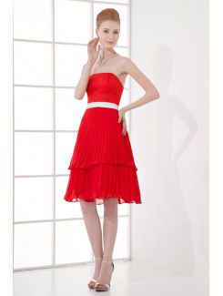 Chiffon Strapless A-line Knee-length Sash Cocktail Dress