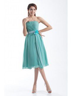 Chiffon Strapless Knee Length A-line Hand-made Flower Cocktail Dress