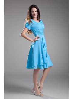 Chiffon V-Neck Knee Length Short Sleeves Column Cocktail Dress