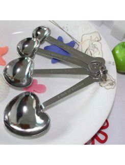 "Love Beyond Measure" Sweetheart Shaped Measuring Spoons Wedding Favor