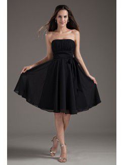 Chiffon Strapless Corset Black Knee Length Sash Cocktail Dress