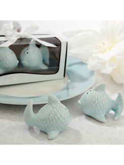 "Kissing Fish" Ceramic Salt & Pepper Shakers Wedding Favor (Set of 2)