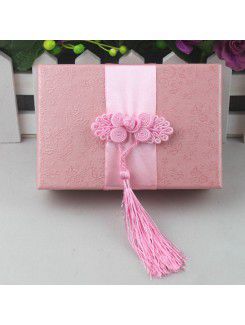 Square Favor Box With Chinese Knot