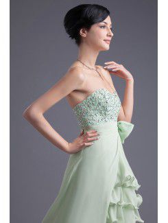 Chiffon Sweetheart Sheath Short Bow and Embroidered Cocktail Dress