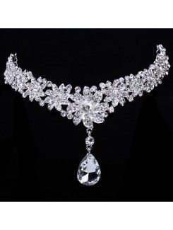 Beauitful Alloy with Shining Rhinestones Wedding Bridal Headpiece (Two Colors)