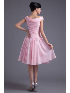 Chiffon Off-the-Shoulder Sheath Knee-Length Directionally Ruched Cocktail Dress