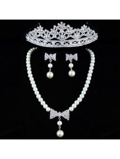 Gorgeous Rhinestones and Pearls with Alloy Plated Wedding Jewelry Set,Including Earrings,Necklace and Tiara