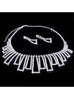 Shining Wedding Jewelry Set,Including Alloy with Rhinestones Earrings,Necklace and Combs