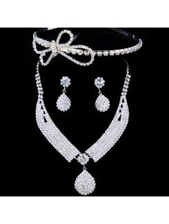 Aleación preciosa boda joyería nupcial conjunto con los pendientes de diamantes de imitación , collar y tiara