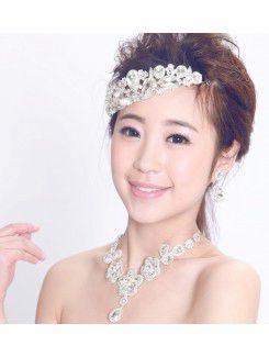 The Latest Style Rhinestones and Zircons Wedding Jewelry Set with Earring,Necklace and Headpiece