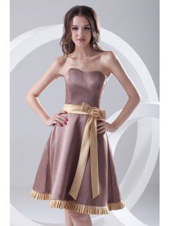 Satin Sweetheart Sheath Knee-Length Sash and Bow Cocktail Dress