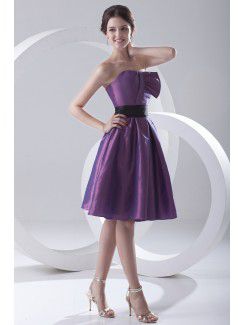 Taffeta Scoop A-line Knee-Length Sash Cocktail Dress