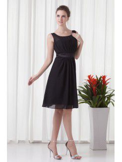 Chiffon Scoop Column Knee-Length Sash Cocktail Dress