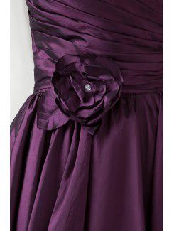 Taffeta Sweetheart A-line Knee-Length Gathered Ruched Cocktail Dress