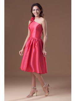 Taffeta Asymmetrical Knee Length A-line Hand-made Flower Cocktail Dress