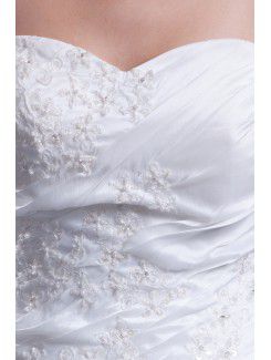 Lace Sweetheart Sweep Train Sheath Embroidered Wedding Dress