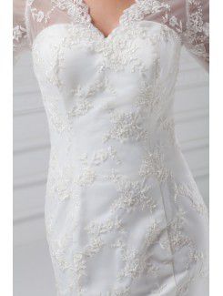 Lace V-Neck Sweep Train Sheath Half-Sleeves Wedding Dress